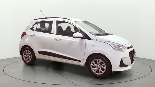 Second-hand 2019 Hyundai Grand i10 1.2 Kappa Magna BSIV for sale in Surat