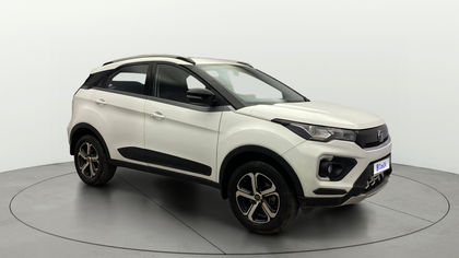 Used XZ Plus S 2020-2022