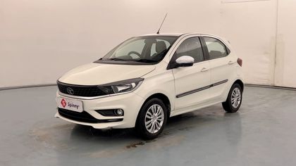 29 Used Tata Tiago in Lucknow