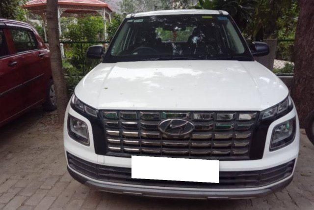 Second-hand 2022 Hyundai Venue E for sale in Gurgaon