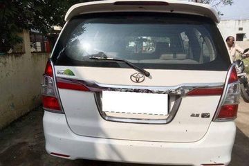 Used 2.5 VX (Diesel) 7 Seater BS IV