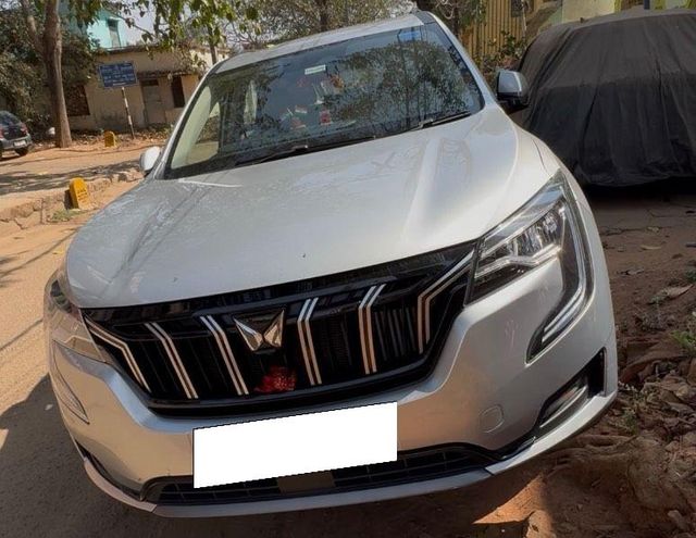 Mahindra XUV700 AX7 AT BSVI Second-hand 2023 Mahindra XUV700 AX7 AT BSVI for sale in Khordha