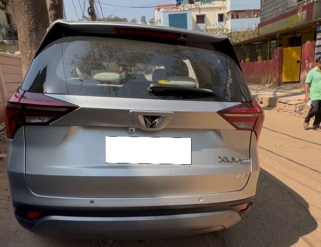 Mahindra XUV700 AX7 AT BSVI Second-hand 2023 Mahindra XUV700 AX7 AT BSVI for sale in Khordha