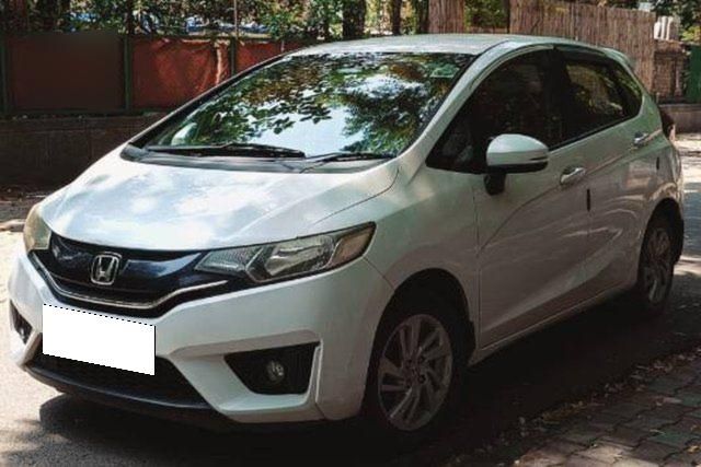 Second-hand 2016 Honda Jazz 1.2 V i VTEC for sale in New Delhi