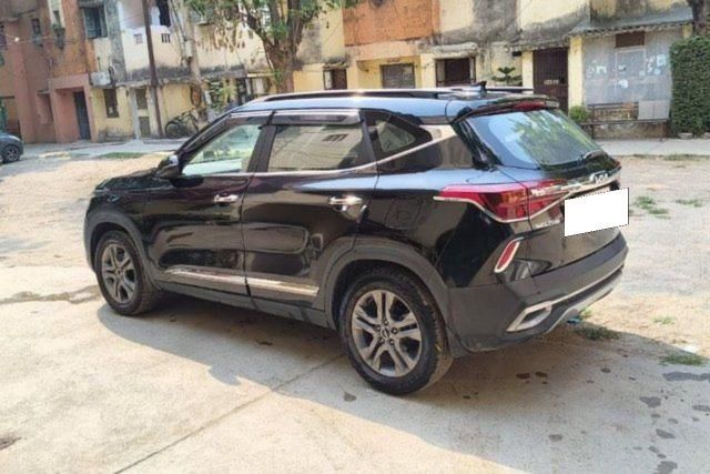 Second-hand 2023 Kia Seltos HTX G for sale in New Delhi