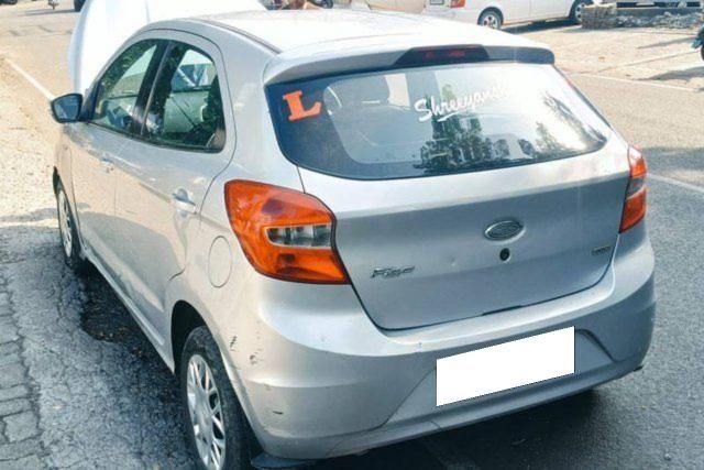 Ford Figo Diesel Titanium Second-hand 2015 Ford Figo Diesel Titanium for sale in Pune
