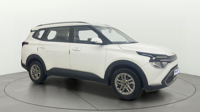 Second-hand 2022 Kia Carens Prestige BSVI for sale in Bangalore