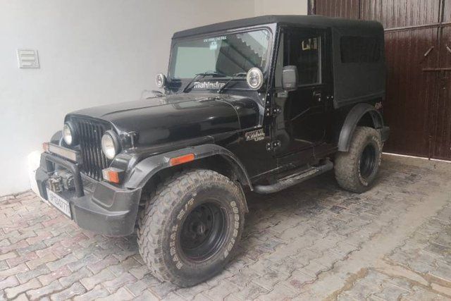 Second-hand 2017 Mahindra Thar CRDe for sale in Muzaffarnagar
