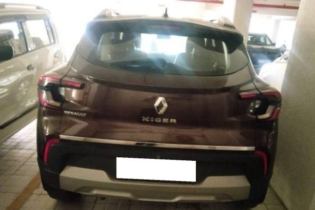Second-hand 2022 Renault Kiger RXZ for sale in Pune