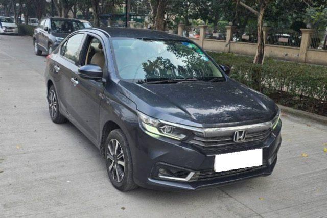 Honda Amaze 2nd Gen VX CVT BSVI Second-hand 2022 Honda Amaze 2nd Gen VX CVT BSVI for sale in Ghaziabad
