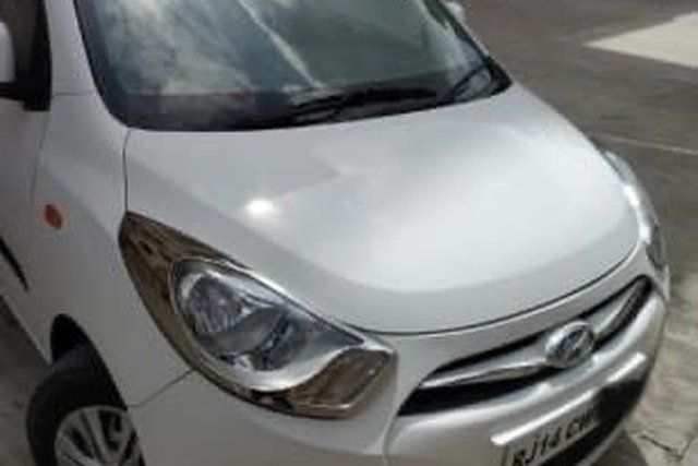 Second-hand 2014 Hyundai i10 Magna for sale in Jaipur
