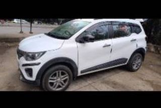 Used Renault Triber RXZ