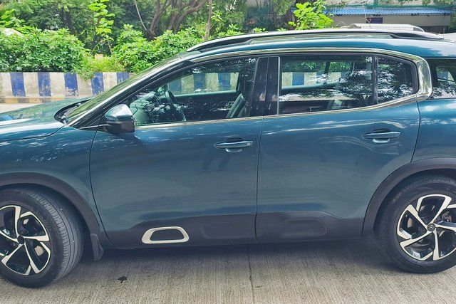 Citroen C5 Aircross Shine Second-hand 2021 Citroen C5 Aircross Shine for sale in Pune