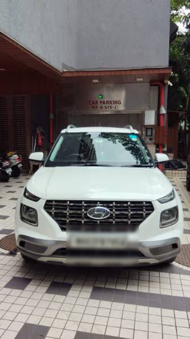 Second-hand 2022 Hyundai Venue S BSVI for sale in Mumbai