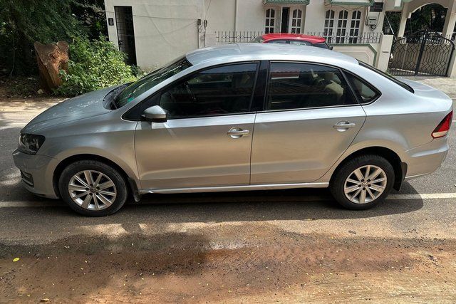 Volkswagen Vento 1.5 TDI Highline AT Second-hand 2016 Volkswagen Vento 1.5 TDI Highline AT for sale in Bangalore