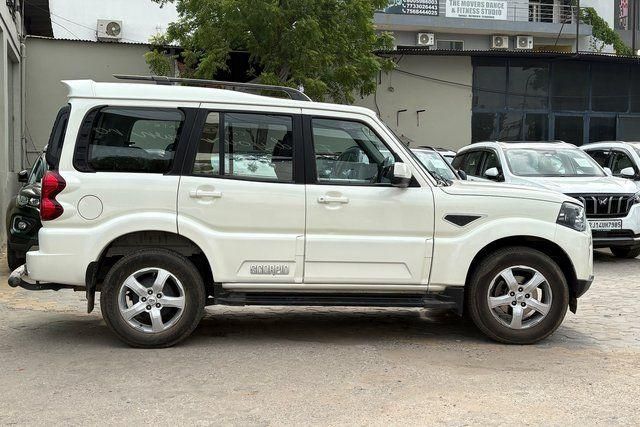 Mahindra Scorpio S11 Second-hand 2021 Mahindra Scorpio S11 for sale in Jaipur