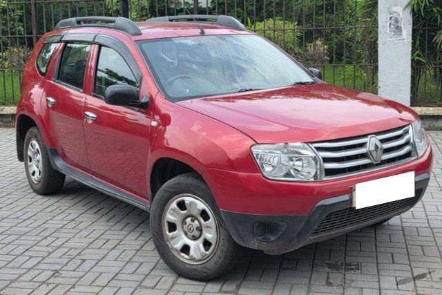 Renault Duster Petrol RxE Second-hand 2014 Renault Duster Petrol RxE for sale in Navi Mumbai