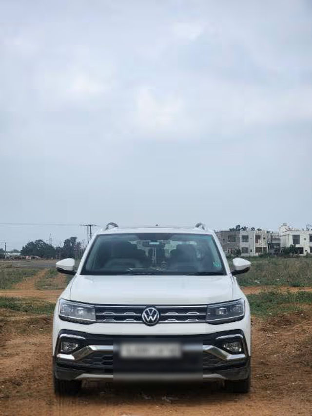 Second-hand 2023 Volkswagen Taigun 1.0 Topline AT for sale in Ahmedabad