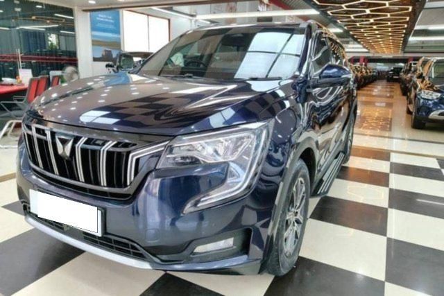 Mahindra XUV700 AX7L 7Str Diesel Second-hand 2024 Mahindra XUV700 AX7L 7Str Diesel for sale in Bangalore