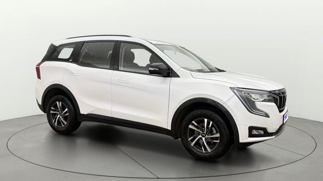 Second-hand 2025 Mahindra XUV700 AX3 5Str AT for sale in Gurgaon