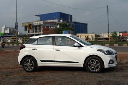Used Petrol Asta Option