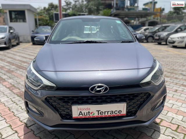 Hyundai i20 Asta 1.2 Second-hand 2017 Hyundai i20 Asta 1.2 for sale in Dehradun