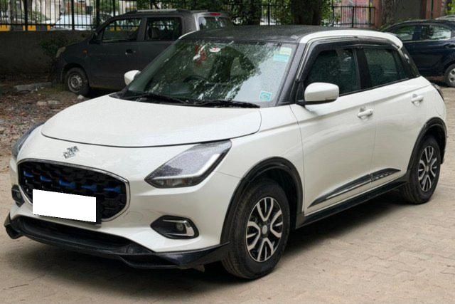 Maruti Suzuki Swift VXi Opt AMT Second-hand 2024 Maruti Suzuki Swift VXi Opt AMT for sale in New Delhi