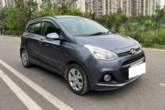 Second-hand 2016 Hyundai Grand i10 Sportz for sale in Noida