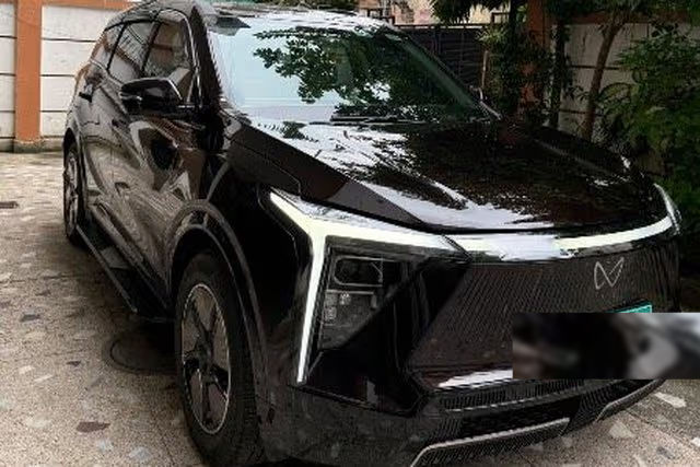 Second-hand 2026 Mahindra XEV 9S Pack Three 79kWh for sale in Kolkata