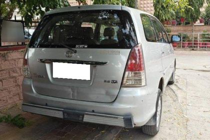 Used 2.5 VX (Diesel) 7 Seater BS IV
