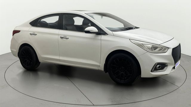 Hyundai Verna CRDi 1.6 SX Option Second-hand 2019 Hyundai Verna CRDi 1.6 SX Option for sale in Hyderabad