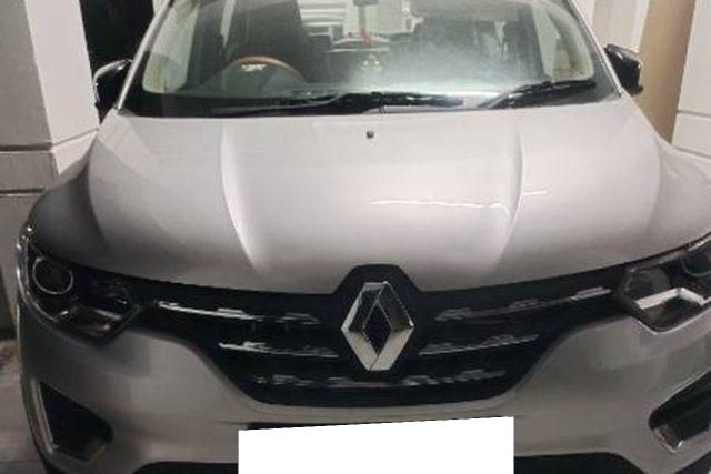 Second-hand 2025 Renault Triber RXZ EASY-R AMT for sale in Patancheru