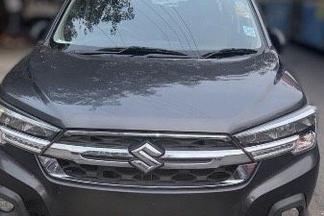Second-hand 2025 Maruti Suzuki XL6 Zeta CNG for sale in New Delhi