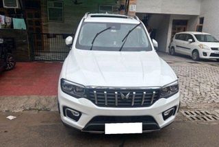Used Z8 Carbon Edition Diesel 4x4