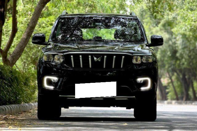 Mahindra Scorpio N Z6 Diesel AT Second-hand 2025 Mahindra Scorpio N Z6 Diesel AT for sale in New Delhi