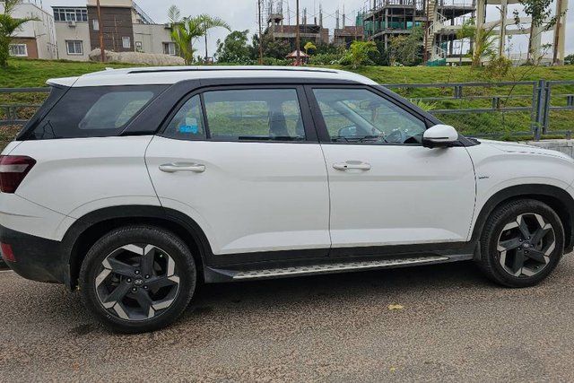Hyundai Alcazar Signature (O) Diesel AT BSVI Second-hand 2021 Hyundai Alcazar Signature (O) Diesel AT BSVI for sale in Secunderabad