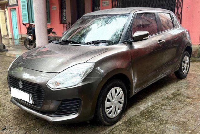Maruti Suzuki Swift AMT VXI Second-hand 2018 Maruti Suzuki Swift AMT VXI for sale in Kolkata