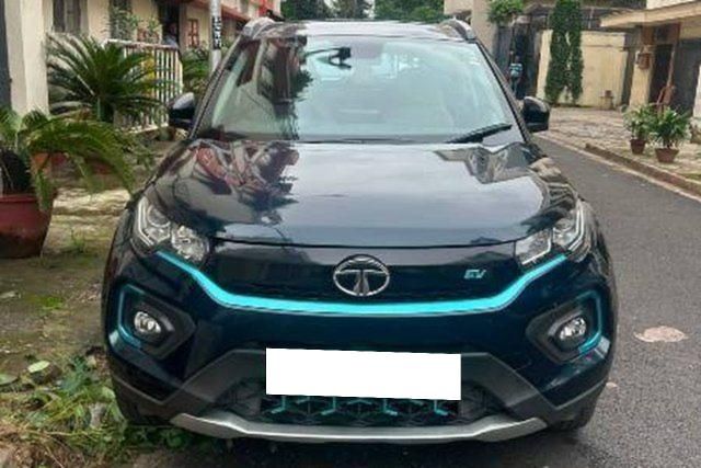Second-hand 2022 Tata Nexon EV XZ Plus for sale in Kolkata