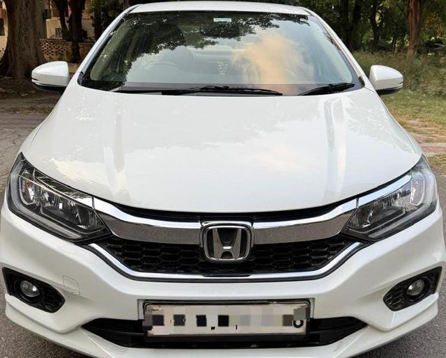 Honda City i-VTEC V Second-hand 2019 Honda City i-VTEC V for sale in New Delhi