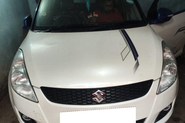 Maruti Suzuki Swift VXI Second-hand 2013 Maruti Suzuki Swift VXI for sale in Kolkata