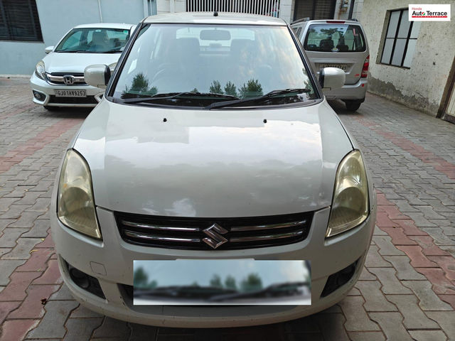 Maruti Suzuki Swift Dzire VXi Second-hand 2011 Maruti Suzuki Swift Dzire VXi for sale in Ahmedabad