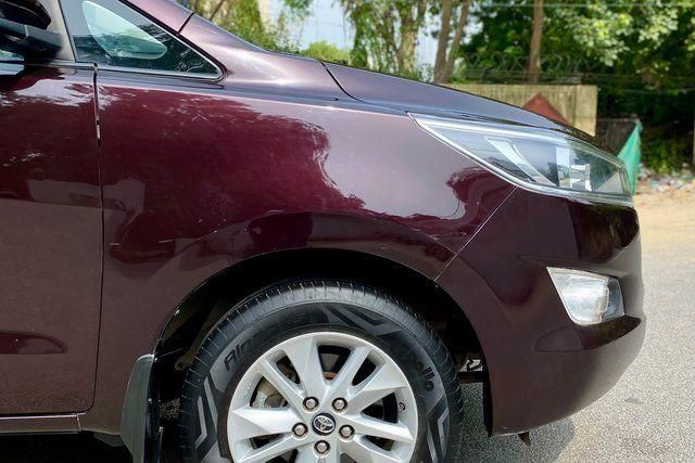 Toyota Innova Crysta 2.4 G MT 8S BSIV Second-hand 2018 Toyota Innova Crysta 2.4 G MT 8S BSIV for sale in New Delhi