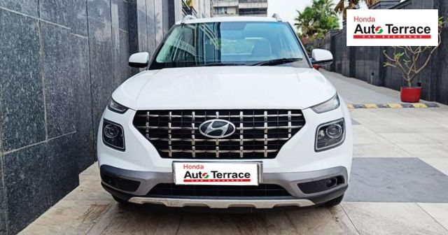Hyundai Venue SX Turbo Second-hand 2021 Hyundai Venue SX Turbo for sale in New Delhi