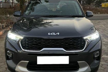 5 Used Kia Sonet