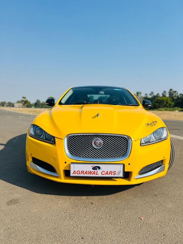 Jaguar XF 2.2 Litre Luxury Second-hand 2014 Jaguar XF 2.2 Litre Luxury for sale in Vadodara