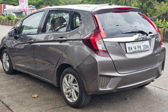 Honda Jazz 1.2 V AT i VTEC Second-hand 2016 Honda Jazz 1.2 V AT i VTEC for sale in Mumbai