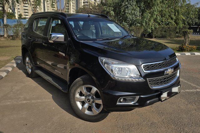 Chevrolet Trailblazer LTZ 4X2 AT Second-hand 2015 Chevrolet Trailblazer LTZ 4X2 AT for sale in Chandigarh