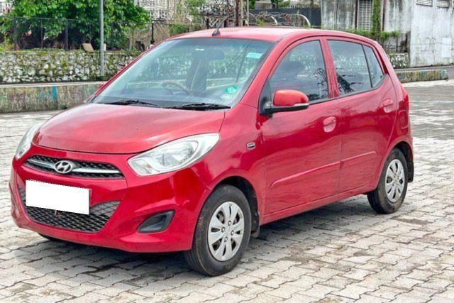 Hyundai i10 Sportz Second-hand 2011 Hyundai i10 Sportz for sale in Navi Mumbai