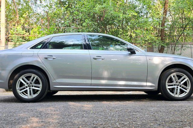 Audi A4 30 TFSI Premium Plus Second-hand 2018 Audi A4 30 TFSI Premium Plus for sale in New Delhi