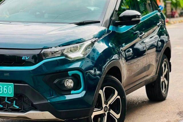 Tata Nexon EV XZ Plus Second-hand 2022 Tata Nexon EV XZ Plus for sale in Ahmedabad